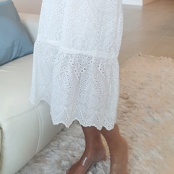 NWT Betsy Johnson Eyelet White Dress - Picture 6 of 9
